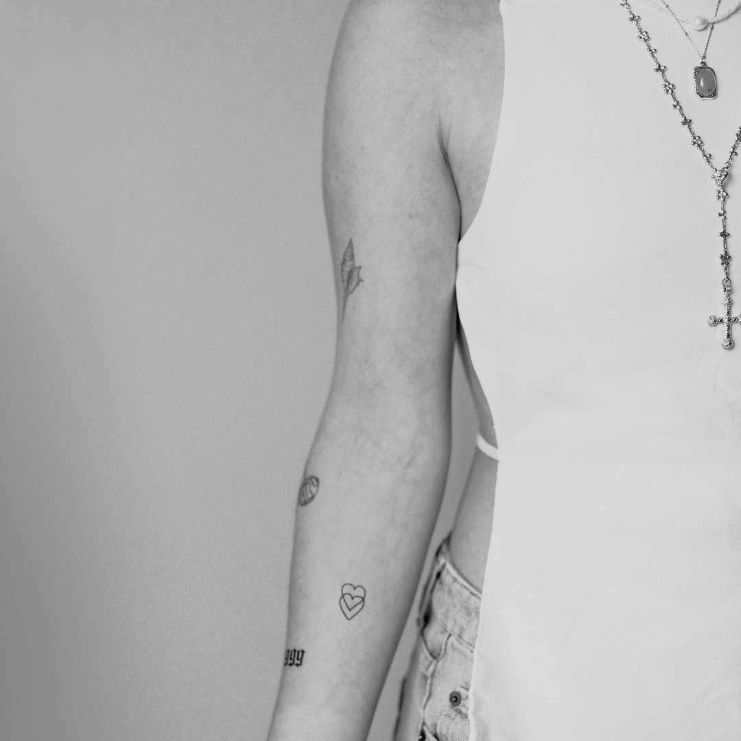 Fare la doccia con un tatuaggio finto: 5 consigli per la migliore cura