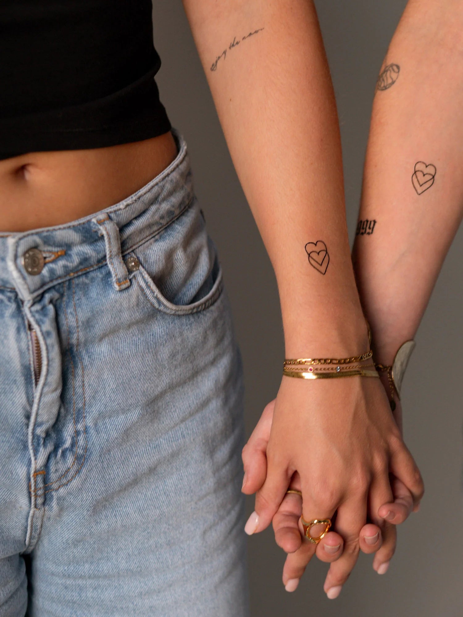 Tatuaggio temporaneo per amiche: 5 tatuaggi cool per amiche