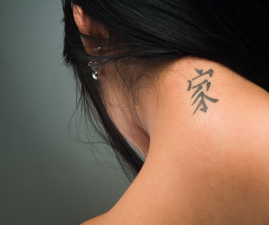 Tatuaggi della fortuna: 7 tatuaggi con quadrifoglio e altri portafortuna