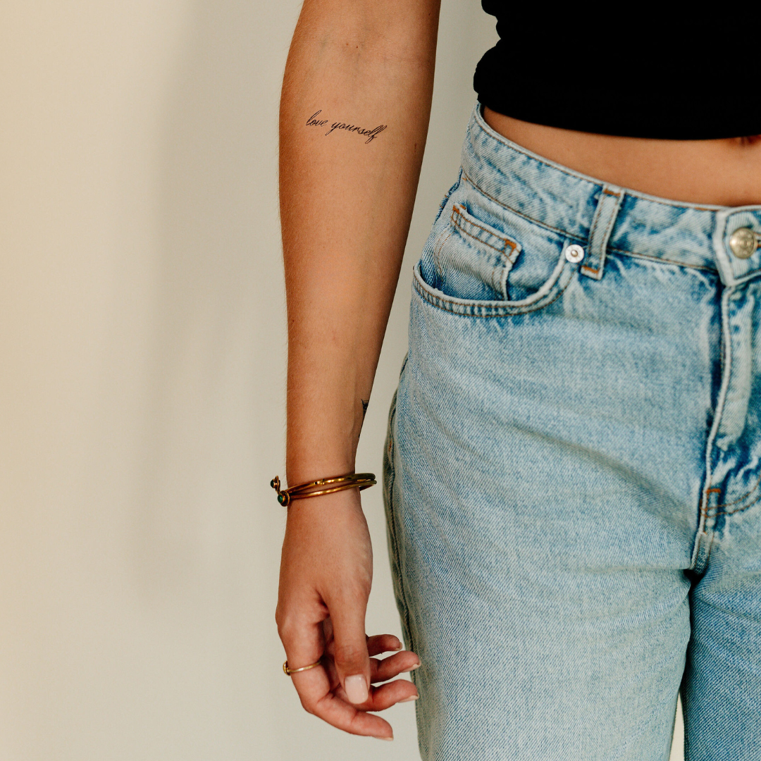 Testo del tatuaggio Nep