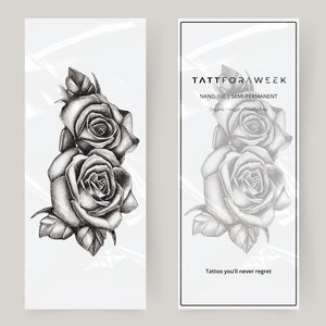 Grandi rose finte tatuate